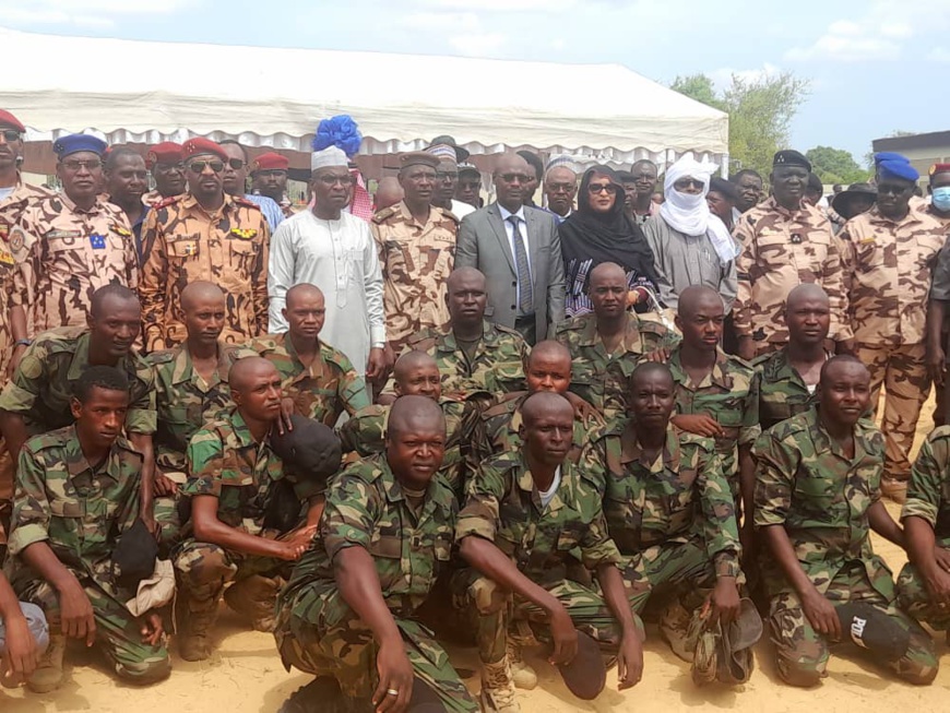 Sortie des élèves policiers à Koundoul copyright Ngakoutou Sortie des élèves policiers à Koundoul copyright Ngakoutou