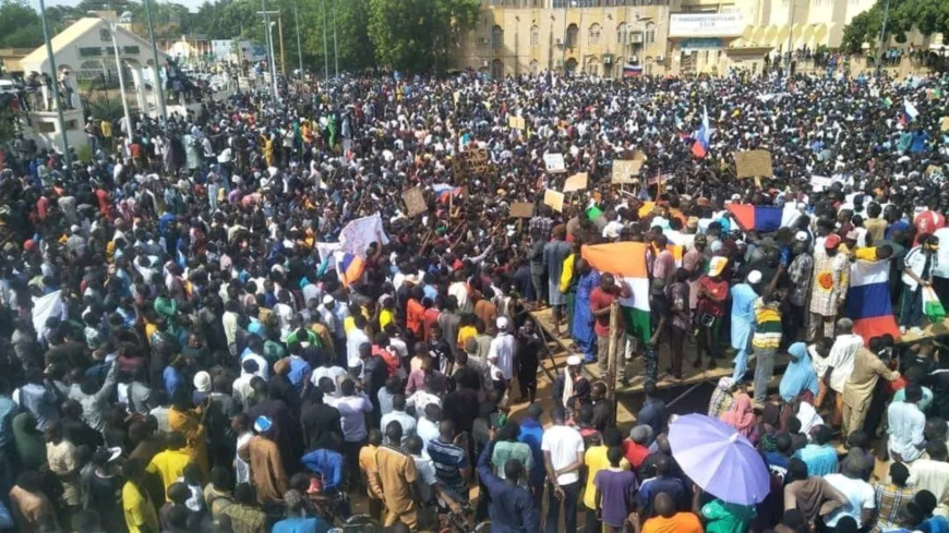 Des manifestants ce 30 juillet 2023 à Niamey. © Twitter/Général Tchiani