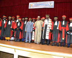 Le Tchad compte seulement 500 magistrats, 230 greffiers, 150 avocats et 40 notaires Le Tchad compte seulement 500 magistrats, 230 greffiers, 150 avocats et 40 notaires