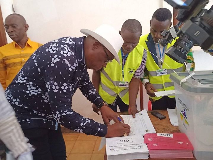 Centrafrique : le référendum s’est bien déroulé, rassure le Premier ministre Centrafrique : le référendum s’est bien déroulé, rassure le Premier ministre