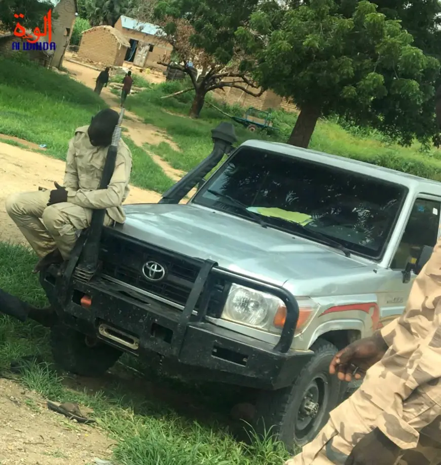 Tchad : Un véhicule militaire sans plaque se réclamant de la Douane sème la panique sur l’axe Mandelia - Maïlao. © Alwihda Info