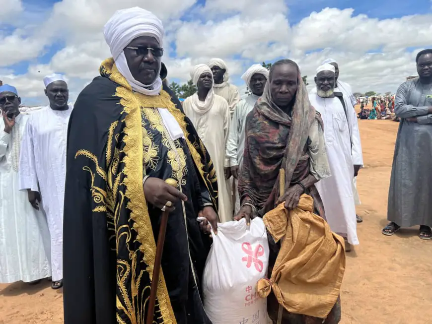Tchad : Le Sultanat du Dar-Ouaddaï offre des vivres aux réfugiés soudanais