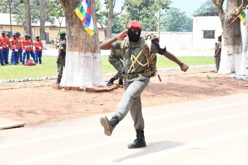 Centrafrique : Le président Touadera salue les forces de défense et sécurité pour avoir restaurées l’autorité de l’Etat