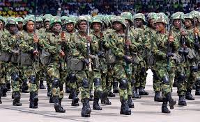 Nigeria : l'armée annonce des manœuvres pour renforcer sa capacité de combat