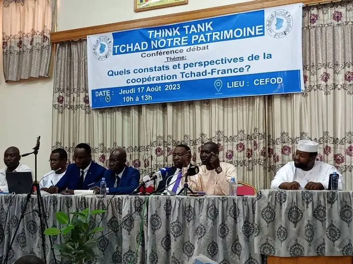 Tchad : une conférence-débat sur la coopération Tchad-France