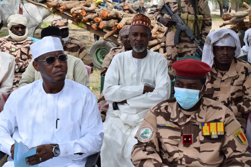Tchad : Des individus interpellés pour destruction de l’environnement à Massakory Tchad : Des individus interpellés pour destruction de l’environnement à Massakory