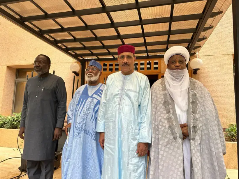 Niger : La délégation de la Cédéao a rencontré le président Mohamed Bazoum