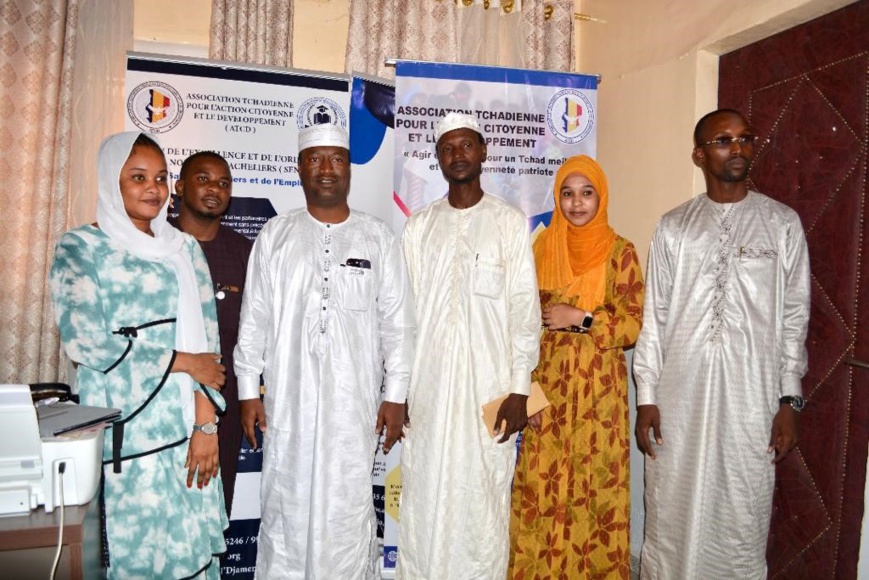 Tchad : Une nouvelle récompense pour Alkhassim Mahamat Lambo, l’honnête ramasseur d’argent égaré Tchad : Une nouvelle récompense pour Alkhassim Mahamat Lambo, l’honnête ramasseur d’argent égaré