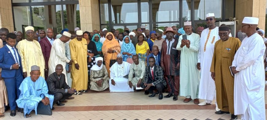 Élections référendaires au Tchad : les partis politiques s'engagent contre les pratiques déloyales Élections référendaires au Tchad : les partis politiques s'engagent contre les pratiques déloyales