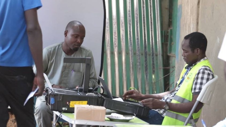 Tchad : l'enrôlement biométrique se poursuit à N'Djamena malgré les difficultés