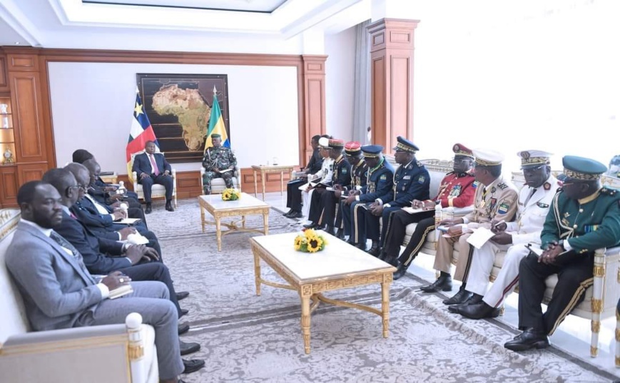 Putsch au Gabon : La CEEAC dépêche le Président centrafricain, Touadera, à Libreville Putsch au Gabon : La CEEAC dépêche le Président centrafricain, Touadera, à Libreville