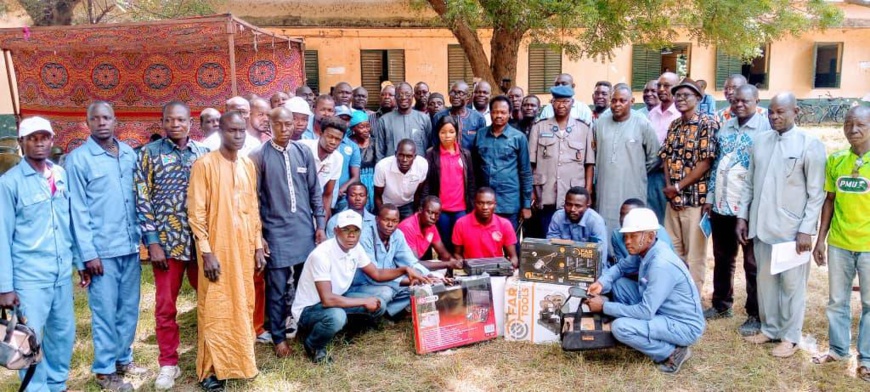 Tchad : le projet « Bab Al Amal » outille les jeunes sur les métiers techniques Tchad : le projet « Bab Al Amal » outille les jeunes sur les métiers techniques