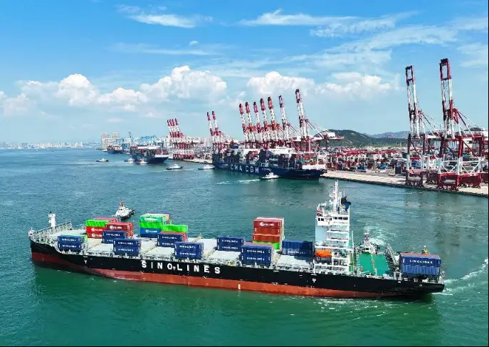 The launching ceremony of a shipping route to eastern India by Sinotrans Container Lines Co., Ltd. is held at the Qingdao port, east China's Shandong province on Aug. 30, 2023. Photo shows the first ship departing from Qingdao for India's Chennai port along the route. This year, the Qingdao port has opened 10 new shipping routes to Belt and Road countries, and the number of containers it sent to the Middle East, Africa, India, Pakistan and other Belt and Road destinations has maintained double-digit growth. (Photo by Zhang Jin'gang/People's Daily Online)