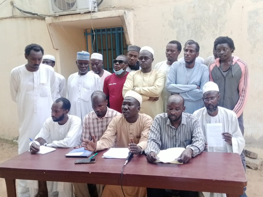 Wakit Tamma demande le retrait de l'armée française du Tchad Wakit Tamma demande le retrait de l'armée française du Tchad