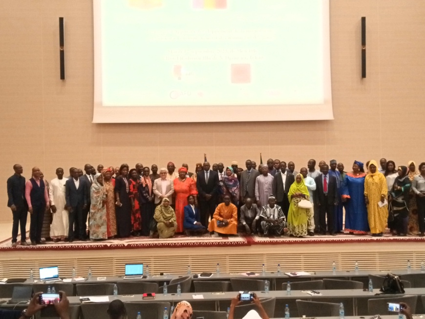 Le Tchad et la BAD unissent leurs forces pour soutenir l'entrepreneuriat des femmes et des jeunes Le Tchad et la BAD unissent leurs forces pour soutenir l'entrepreneuriat des femmes et des jeunes