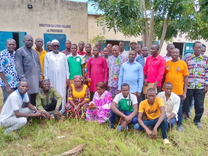 Tchad : l'excellence académique célébrée à Bébédjia avec 9 bacheliers honorés Tchad : l'excellence académique célébrée à Bébédjia avec 9 bacheliers honorés
