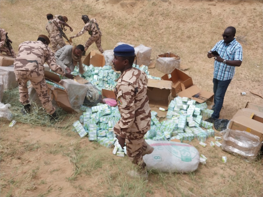 Tchad : incinération de produits prohibés à Mao Tchad : incinération de produits prohibés à Mao