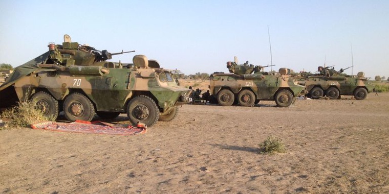 Des blindés de l'armée tchadienne participant aux opérations contre Boko Haram. Crédits : AFP/STEPHANE YAS