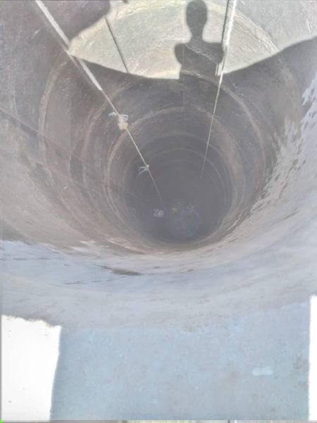 Puit d'eau asséché dans le village de Sardaba Puit d'eau asséché dans le village de Sardaba