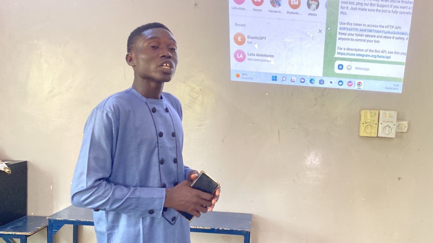 Tchad : des jeunes formés en Node.js, Express.js et MongoDB pour créer des applications innovantes Tchad : des jeunes formés en Node.js, Express.js et MongoDB pour créer des applications innovantes