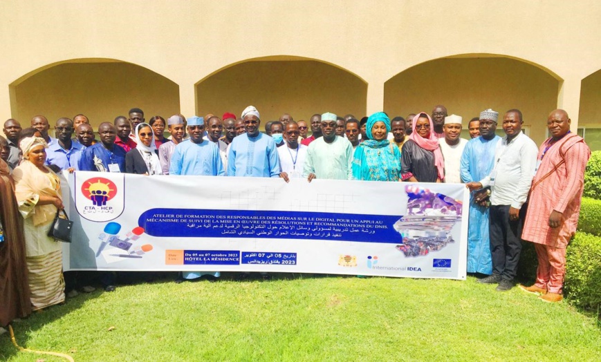 N’Djamena : Les journalistes formés sur la Vulgarisation des résolutions et recommandations du DNIS. N’Djamena : Les journalistes formés sur la Vulgarisation des résolutions et recommandations du DNIS.