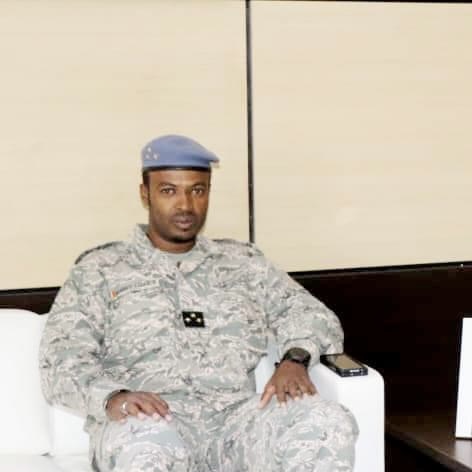Tchad : le général Idriss Amine Ahmad promu au grade de général de corps d’armée aérienne Tchad : le général Idriss Amine Ahmad promu au grade de général de corps d’armée aérienne