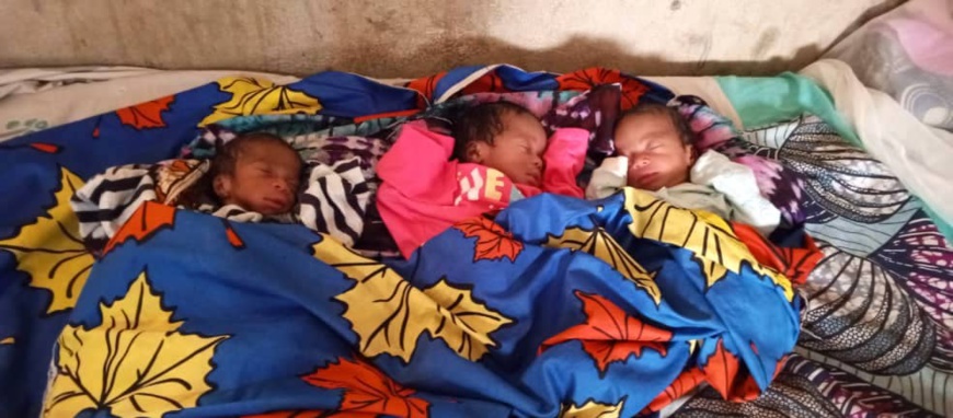 Tchad : une jeune femme donne naissance à des triplés à Kelo