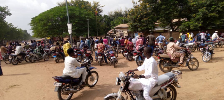 Tchad : pénurie de carburant à Sarh, plus de cinquante fûts de carburant saisis Tchad : pénurie de carburant à Sarh, plus de cinquante fûts de carburant saisis