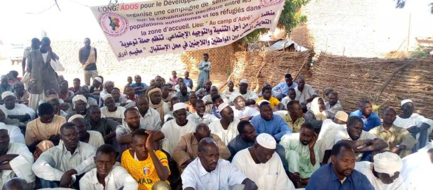 Tchad : réfugiés soudanais et locaux sensibilisés à la coexistence pacifique à l'Est