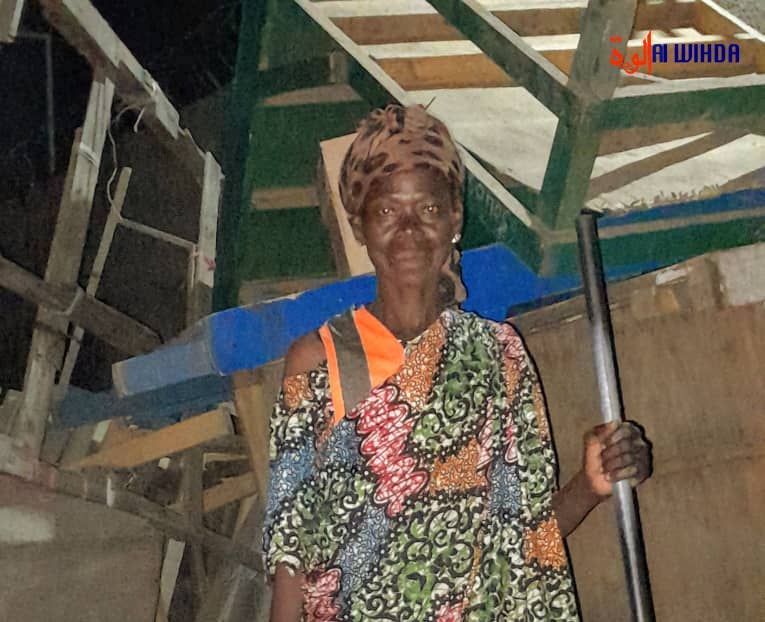 Tchad : le combat nocturne de Thérèse pour nourrir sa famille Tchad : le combat nocturne de Thérèse pour nourrir sa famille
