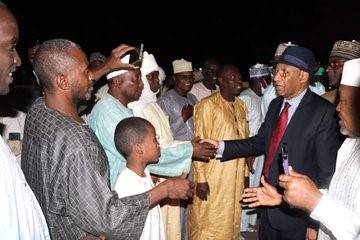 Tchad : accueil chaleureux à l'aéroport pour le nouveau ministre des Armées, Dago Yacoub Tchad : accueil chaleureux à l'aéroport pour le nouveau ministre des Armées, Dago Yacoub