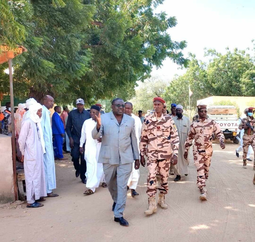 Tchad : dans le Batha, le gouverneur visite les services sanitaires à Ati