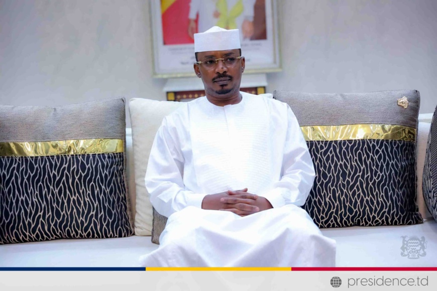 Tchad : le président de transition réagit à la démission de deux membres du gouvernement Tchad : le président de transition réagit à la démission de deux membres du gouvernement