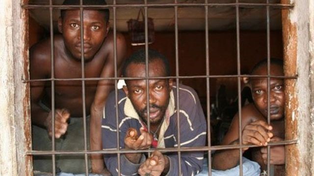 Togo : 956 détenus bénéficient de la grâce présidentielle Togo : 956 détenus bénéficient de la grâce présidentielle