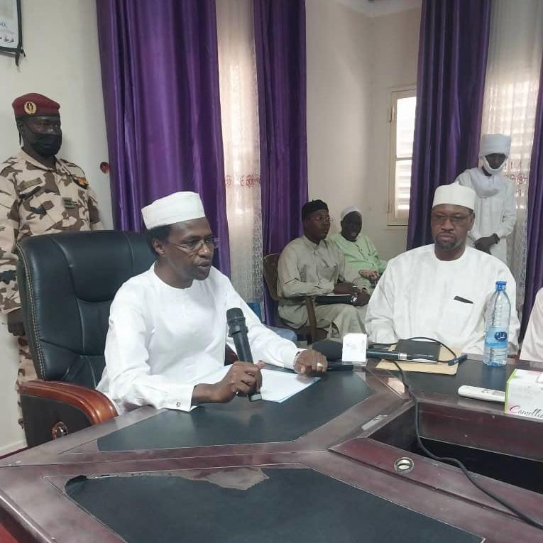 Tchad : le gouverneur du Kanem rencontre les représentants des ONG Tchad : le gouverneur du Kanem rencontre les représentants des ONG