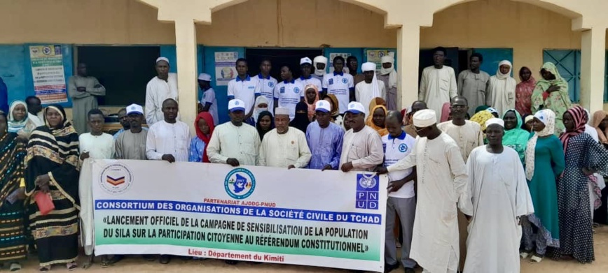Tchad : campagne de sensibilisation pour le référendum constitutionnel à Goz-Beida Tchad : campagne de sensibilisation pour le référendum constitutionnel à Goz-Beida