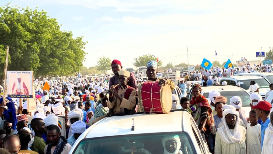 Tchad: la population du Hadjer-Lamis se réjouit de la nomination du fils de la province à la tête ministère des armées Tchad: la population du Hadjer-Lamis se réjouit de la nomination du fils de la province à la tête ministère des armées