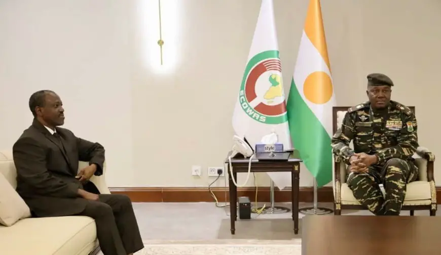 Niger : Reçu à Niamey par la junte, Guillaume Soro salue l’«hospitalité exceptionnelle » du « peuple frère du Niger »