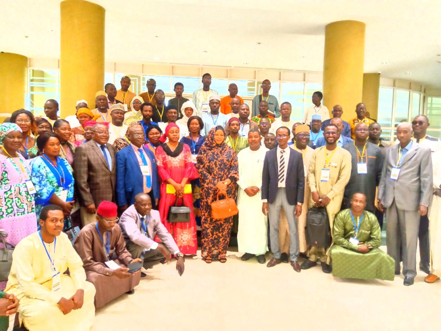 Tchad : les agents de l'administration publique outillés sur le projet de Constitution Tchad : les agents de l'administration publique outillés sur le projet de Constitution