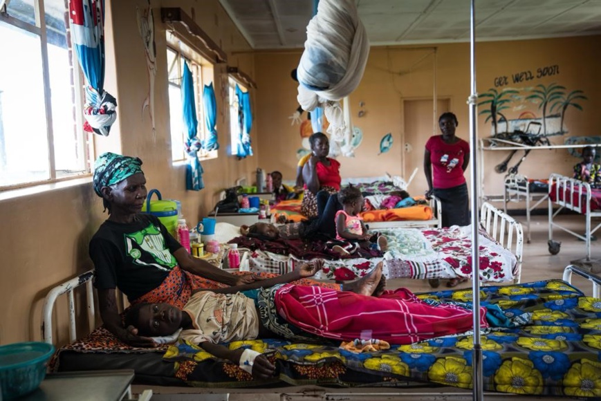 Image: APO Image: APO