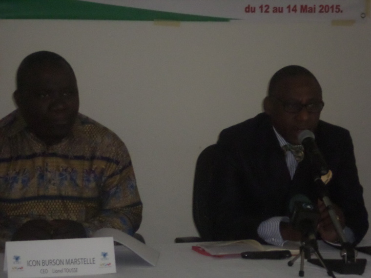 Les organisateurs face a la presse