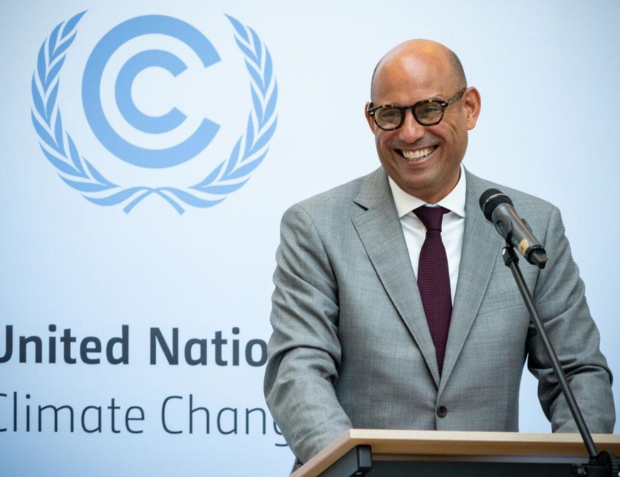 Simon Stiell, secrétaire exécutif de l'ONU sur les changements climatiques. Photo : caribank.org.