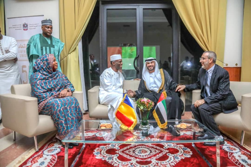 Les Émirats Arabes Unis marquent leur 52ème anniversaire d'Union avec une cérémonie au Tchad