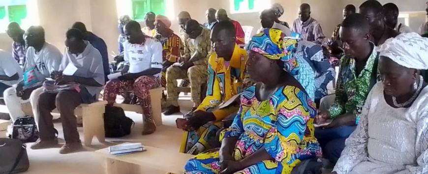 Tchad : l'EPOZOP mène une Journée d'information sur les enjeux des industries extractives Tchad : l'EPOZOP mène une Journée d'information sur les enjeux des industries extractives