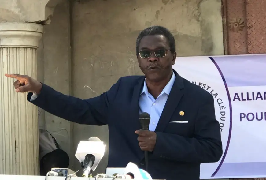 Tchad : le président de l'ADIL appelle à voter "Non" au référendum lors du meeting du parti PISTE