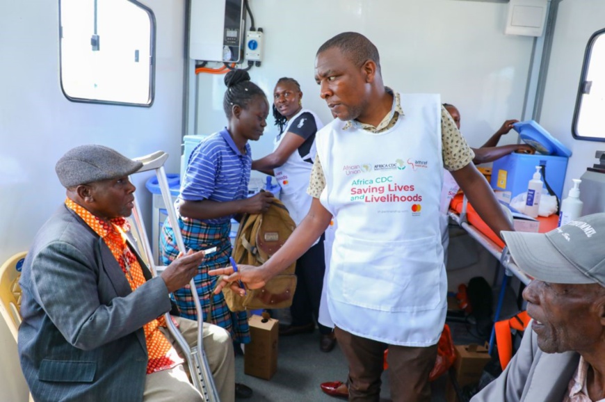 Afrique : l’initiative Saving Lives and Livelihoods (SLL) pour renforcer les systèmes de santé publique