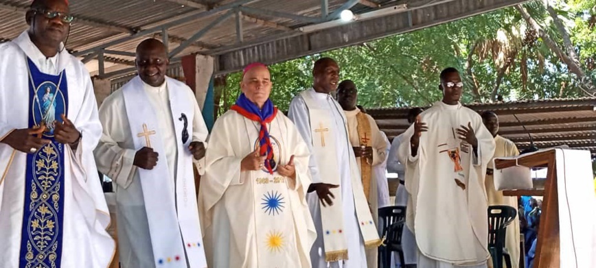 Tchad : Célébration du jubilé d'argent du diocèse de Laï lébration du jubilé d'argent du diocèse de Laï Tchad : Célébration du jubilé d'argent du diocèse de Laï lébration du jubilé d'argent du diocèse de Laï