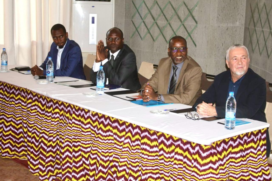 Tchad : les systèmes nationaux de laboratoires se renforcent avec une formation en leadership Tchad : les systèmes nationaux de laboratoires se renforcent avec une formation en leadership