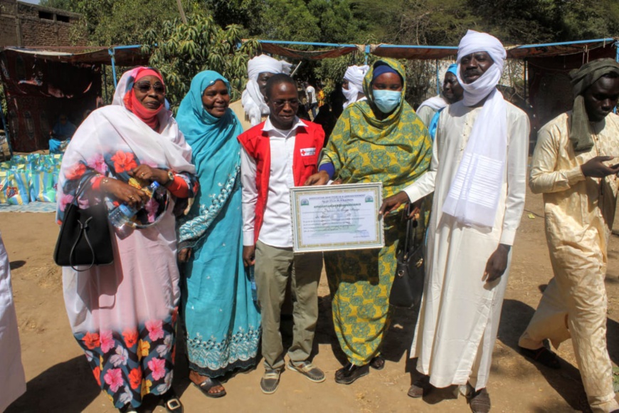 Tchad : 'Agir pour le 9ème arrondissement' célèbre son anniversaire avec une cérémonie de reconnaissance Tchad : 'Agir pour le 9ème arrondissement' célèbre son anniversaire avec une cérémonie de reconnaissance