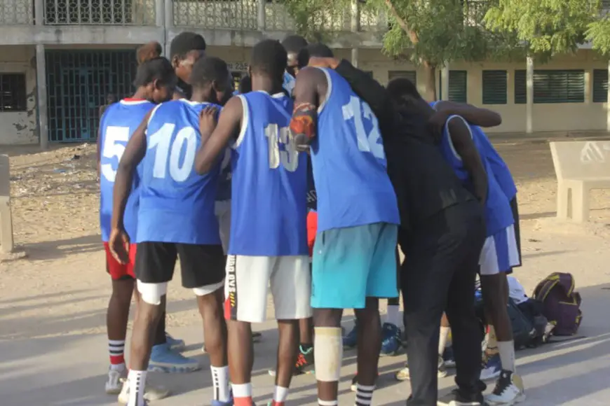 Tchad : l’universitaire de Ndjamena et HEC Tchad se sont mesurées en basketball